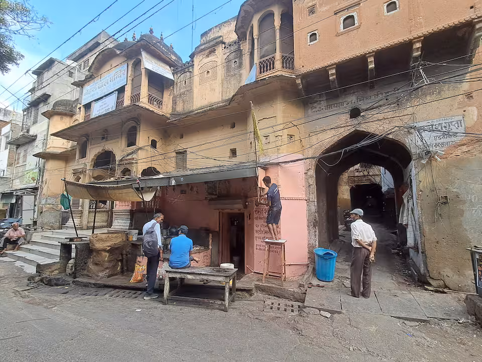 Unveil Jaipur’s Food, Havelis and Pink City
