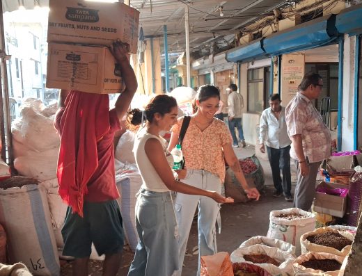 Scopri i sapori, la spiritualità, le spezie e la cultura della Vecchia Delhi — Unveil Delhi
